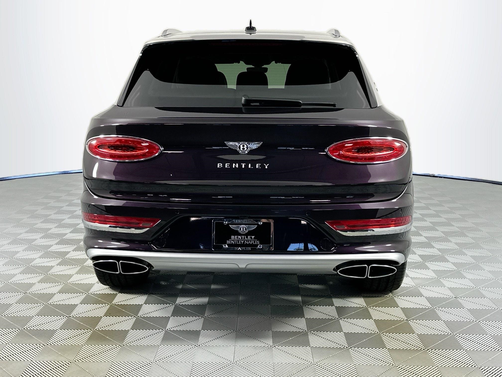 new 2025 Bentley Bentayga EWB car