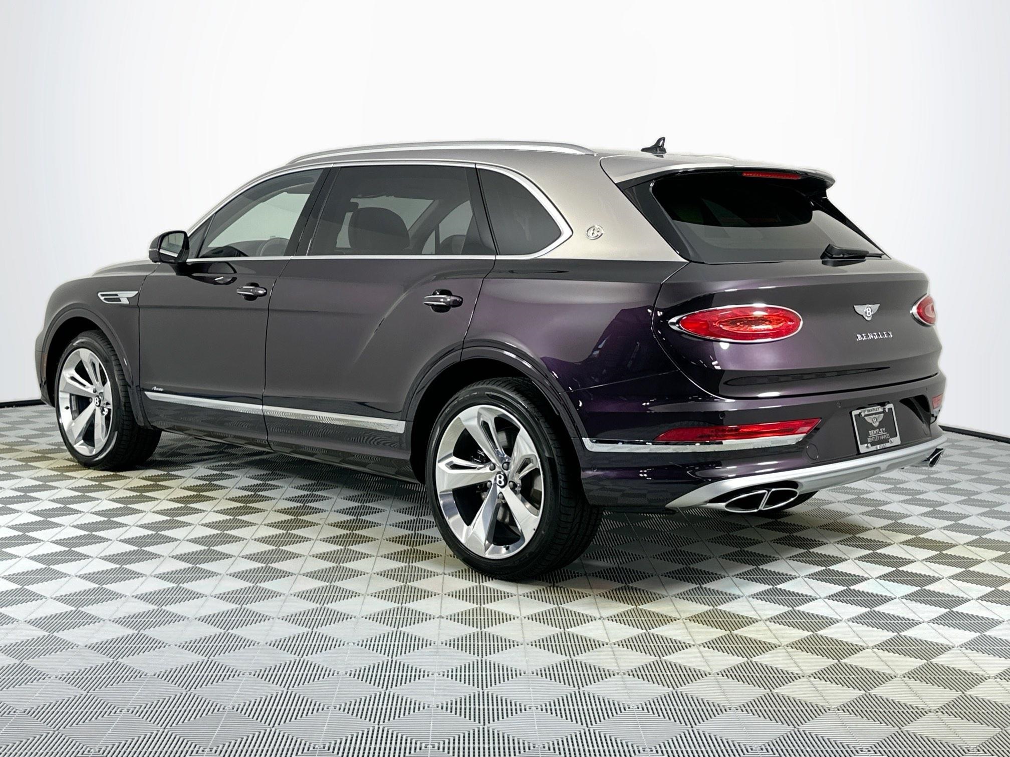 new 2025 Bentley Bentayga EWB car