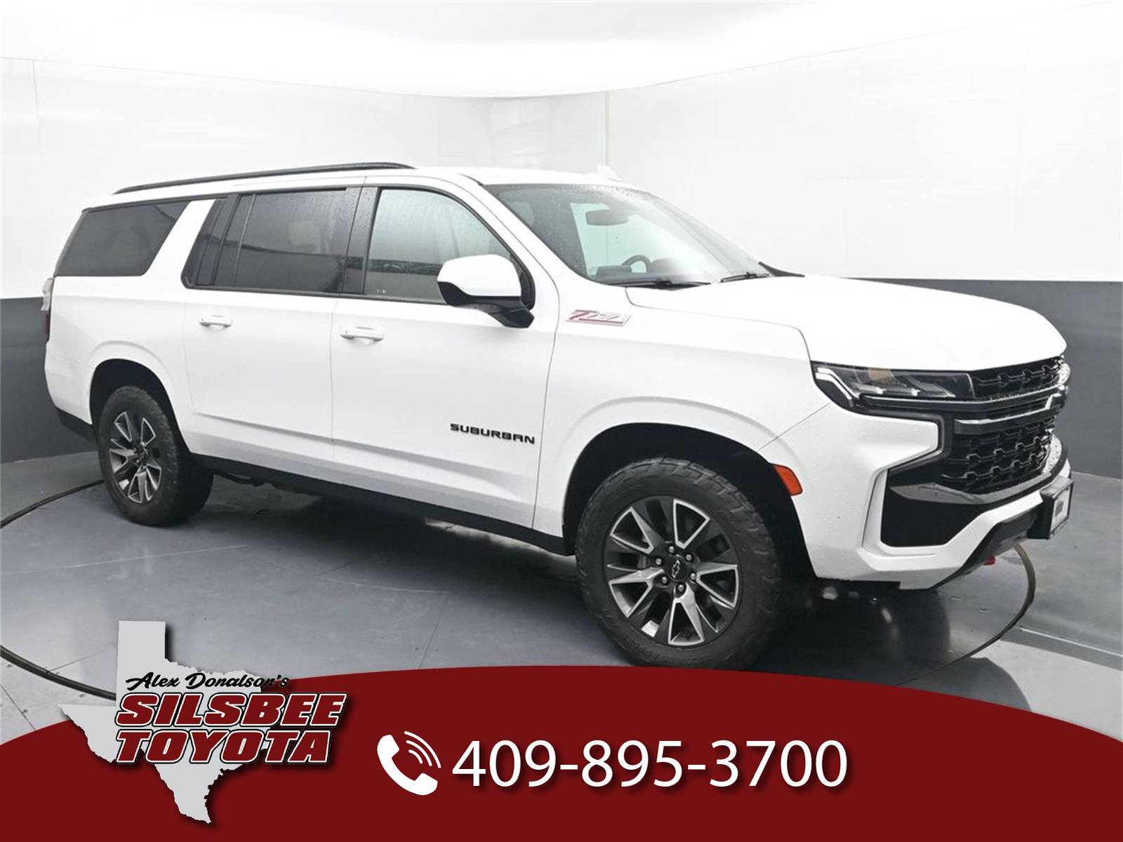 2022 Chevrolet Suburban Z71's photo