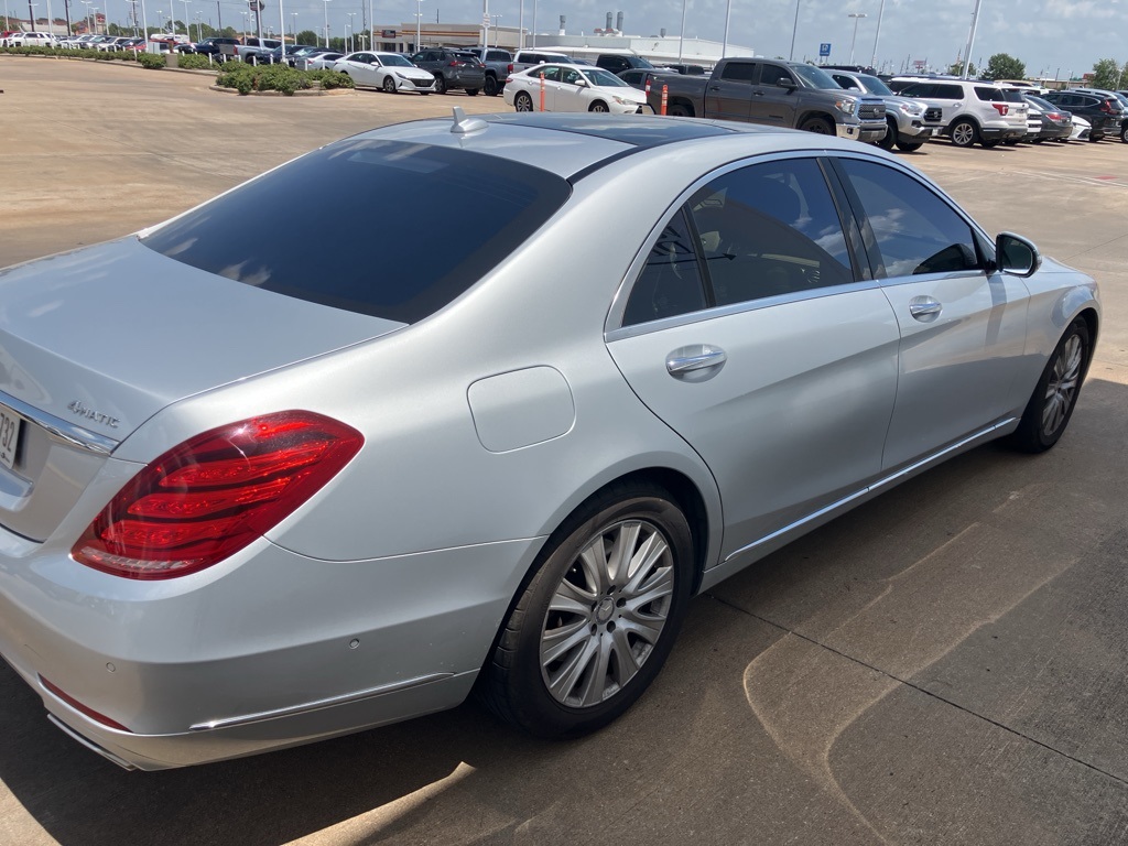 2014 Mercedes Benz S 550 photo 4