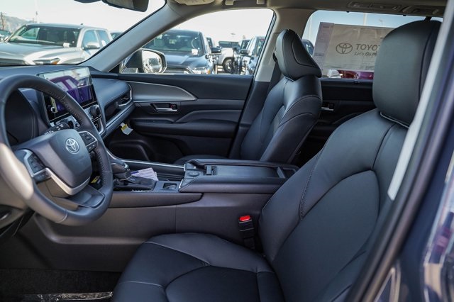 new 2026 Toyota Grand Highlander car, priced at $50,101