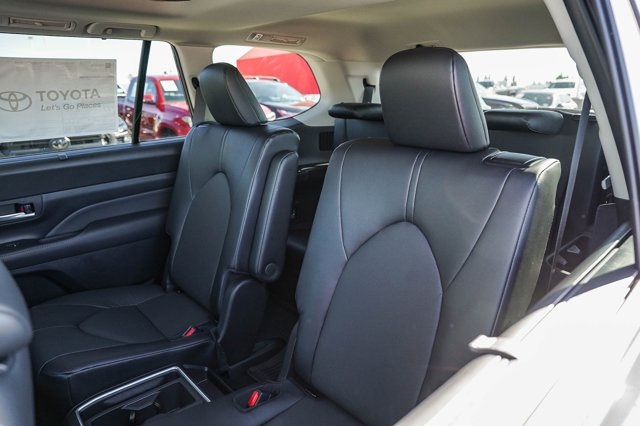 new 2026 Toyota Grand Highlander car, priced at $50,101