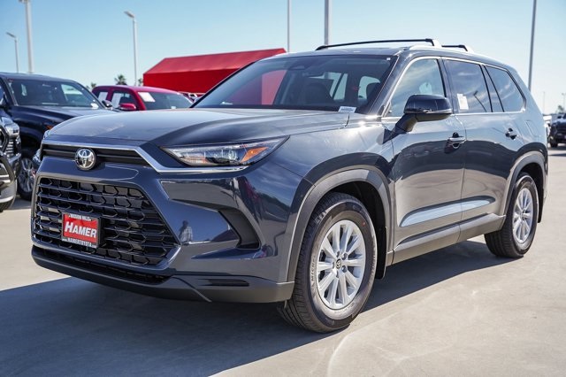 new 2026 Toyota Grand Highlander car, priced at $50,101
