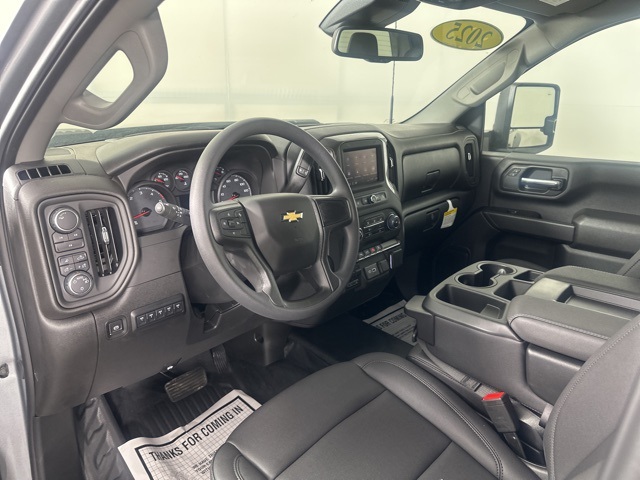 2025 Chevrolet Silverado 3500HD Work Truck photo 13