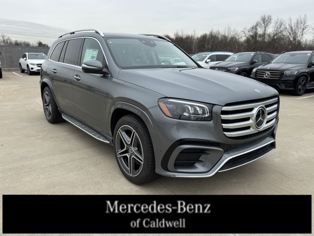 2026 Mercedes-Benz GLS Base's photo