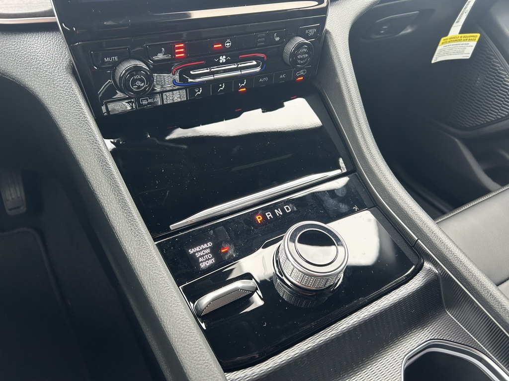 new 2025 Jeep Grand Cherokee L car, priced at $50,220