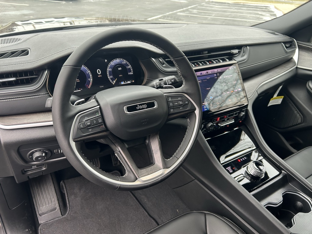 new 2025 Jeep Grand Cherokee L car, priced at $50,220