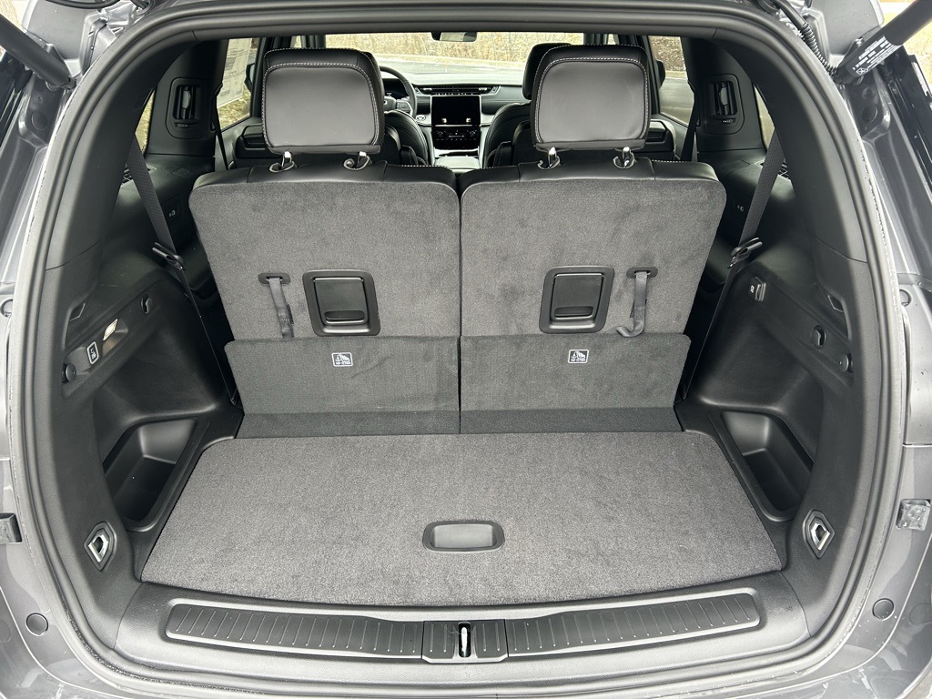 new 2025 Jeep Grand Cherokee L car, priced at $50,220