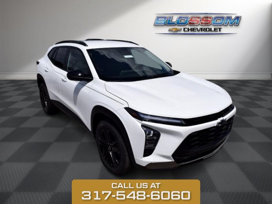 2025 Summit White Chevrolet Trax ACTIV FWD SUV