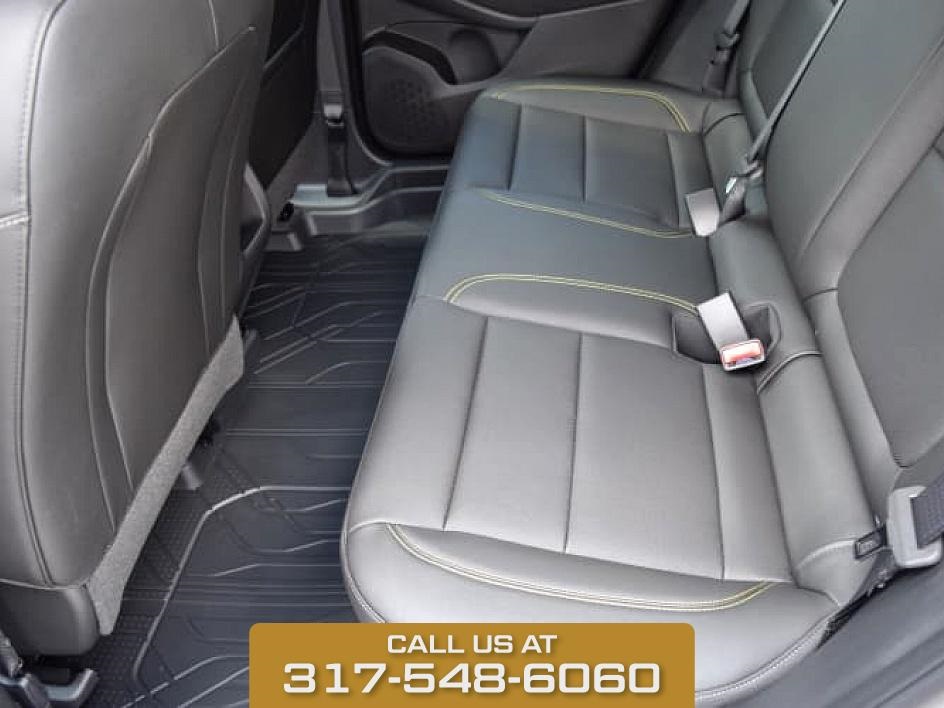 2025 Summit White Chevrolet Trax ACTIV FWD SUV
