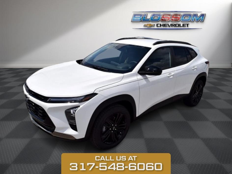 2025 Summit White Chevrolet Trax ACTIV FWD SUV