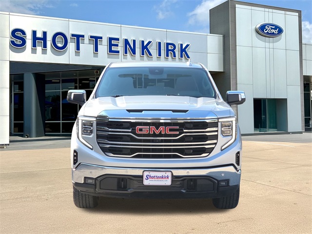 2022 Gmc Sierra 1500 SLT photo 2