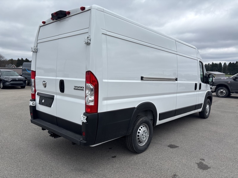 2024 Ram ProMaster 3500 photo 2