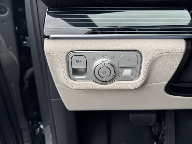 2026 Mercedes Benz GLE 450 4MATIC photo 21