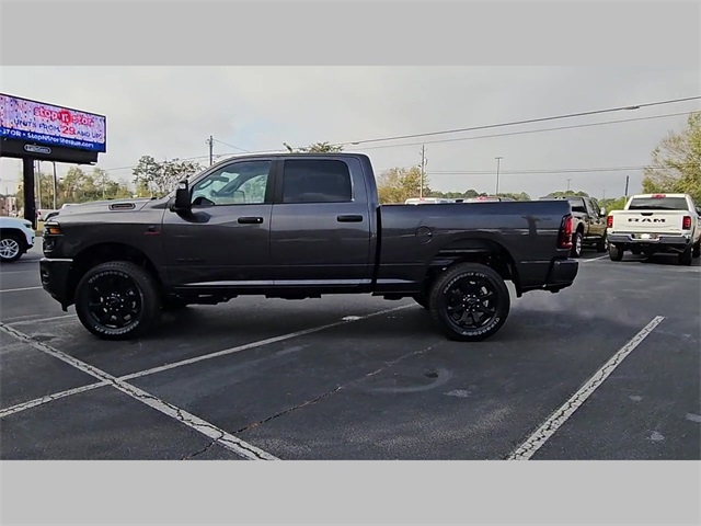 2026 Ram 2500 Big Horn Crew Cab 4x4 6'4" Box