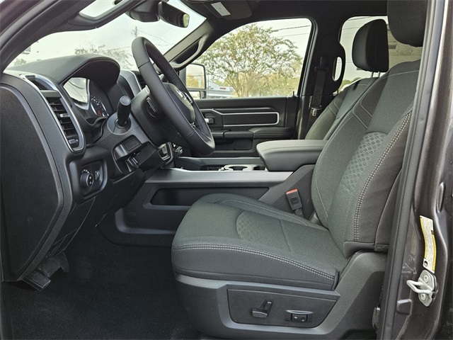 2026 Ram 2500 Big Horn Crew Cab 4x4 6'4" Box