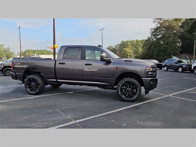 2026 Ram 2500 Big Horn Crew Cab 4x4 6'4" Box