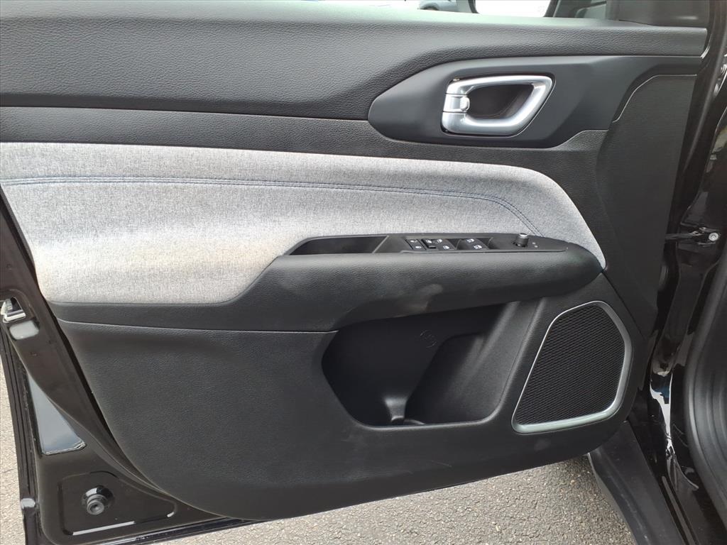 used 2022 Jeep Compass car, priced at $19,901