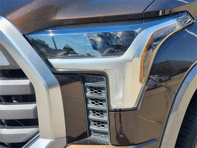2023 Toyota Tundra Limited photo 8
