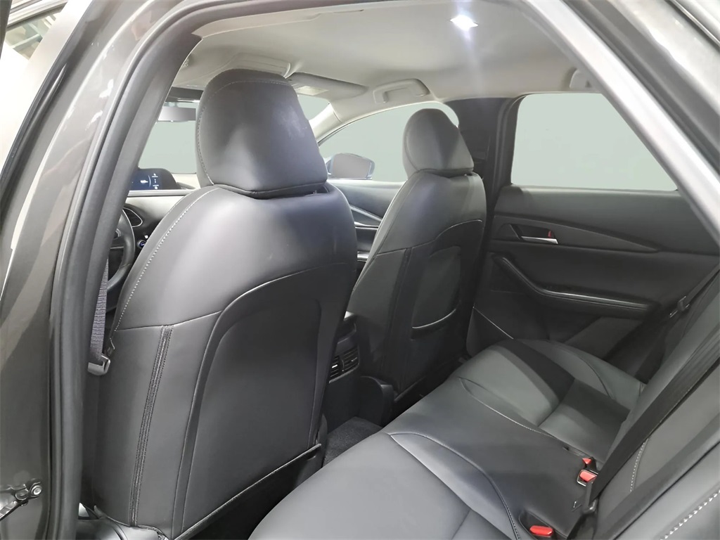 2024 Mazda CX-30 2.5 Select Sport photo 2