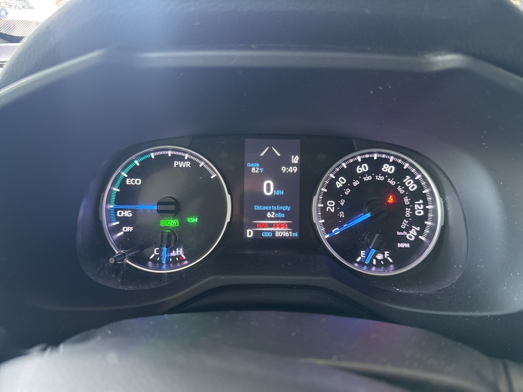 2022 Silver Sky Metallic Toyota RAV4 XLE AWD SUV
