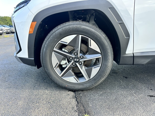 2025 White Pearl Hyundai Tucson SEL Convenience AWD SUV