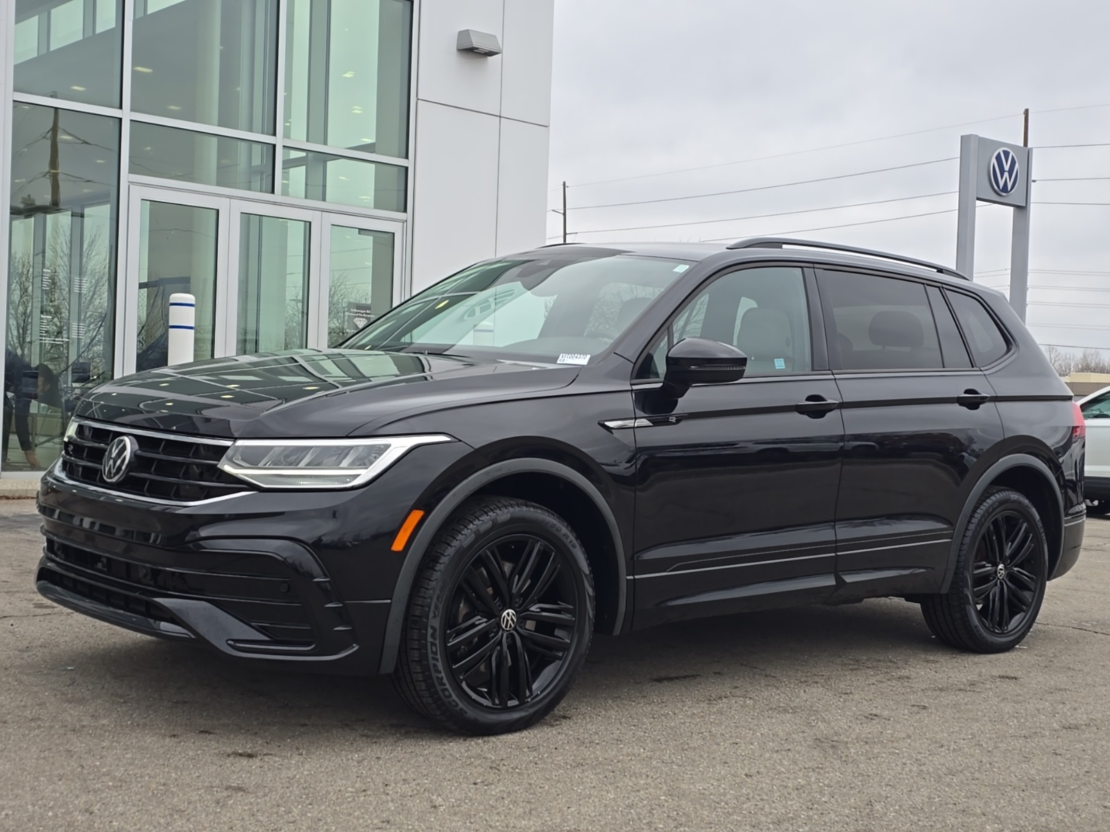 used 2022 Volkswagen Tiguan car, priced at $25,500