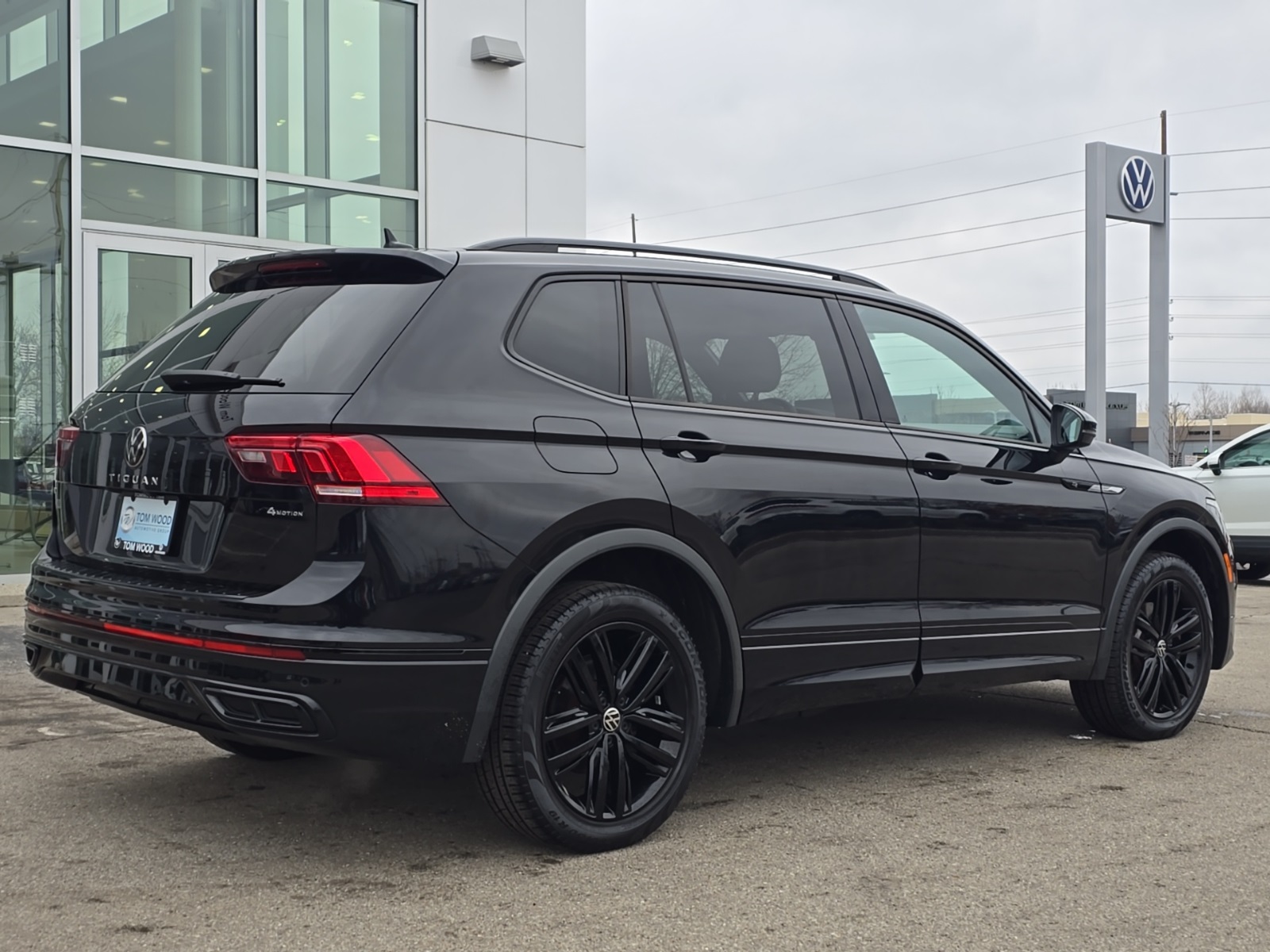 used 2022 Volkswagen Tiguan car, priced at $25,500