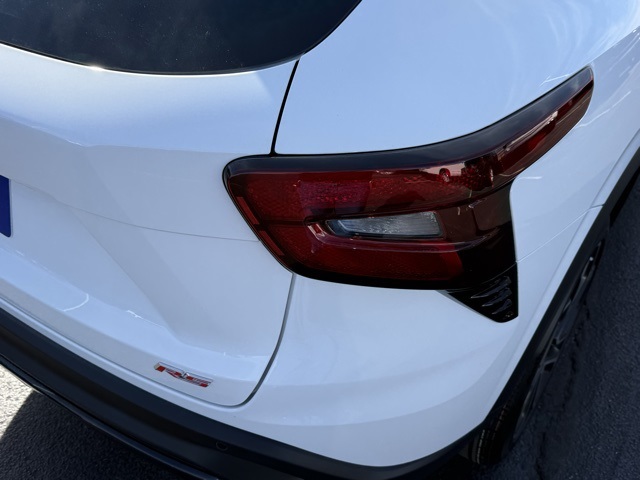 new 2026 Chevrolet Trax car, priced at $28,885