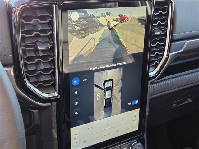 New 2025 Ford Ranger Lariat 4D Crew Cab