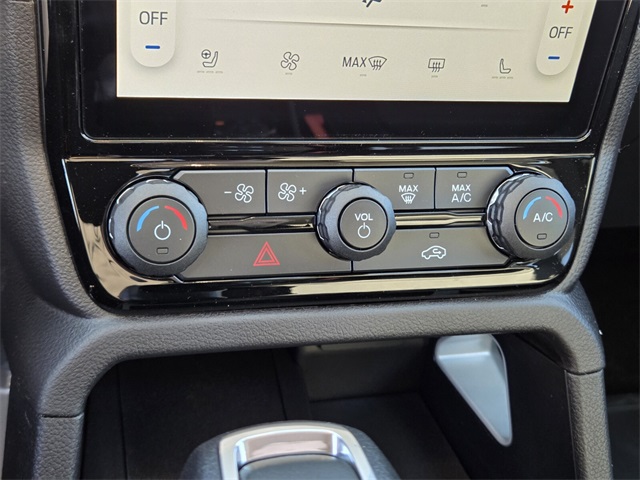 New 2025 Ford Ranger Lariat 4D Crew Cab