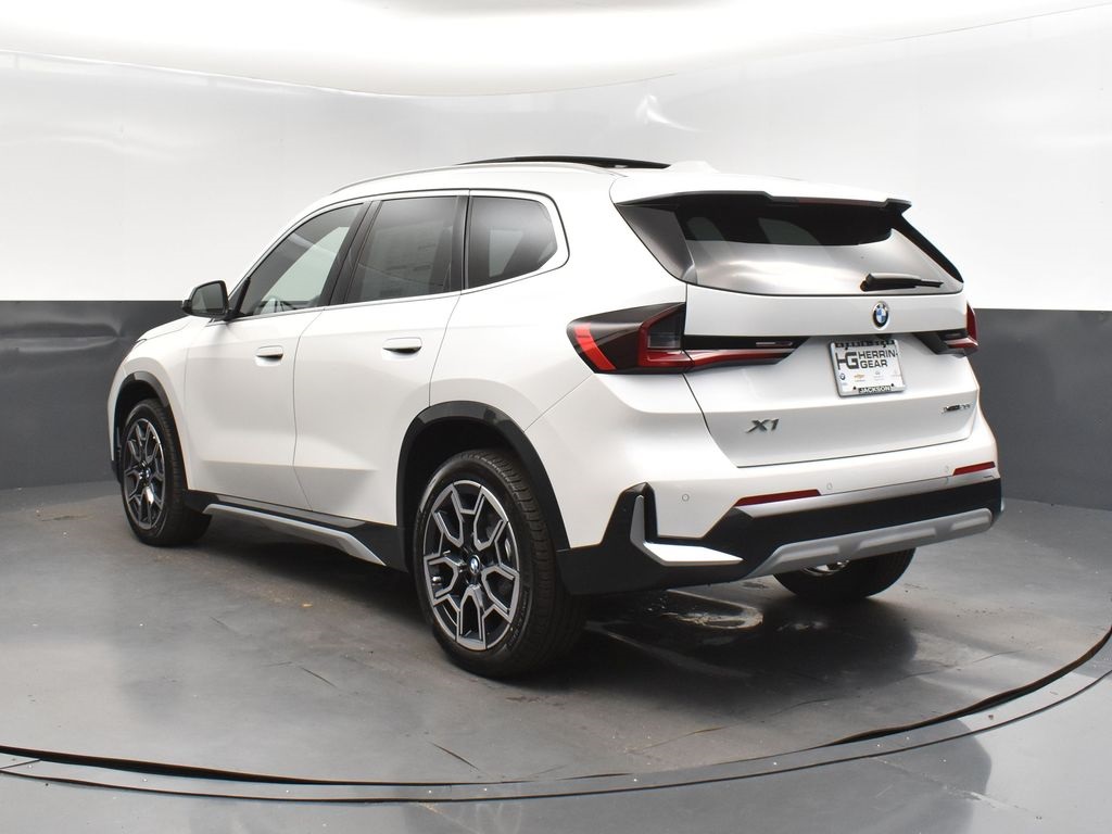2025 Mineral White Metallic BMW X1 xDrive28i AWD SUV