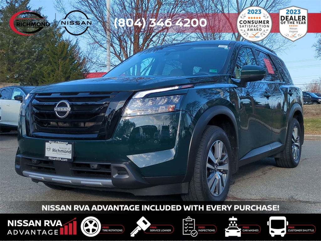 2025 Nissan Pathfinder SL's photo