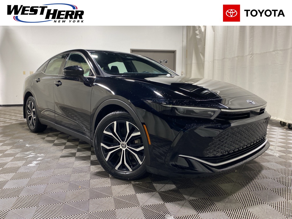 2023 Toyota Crown XLE