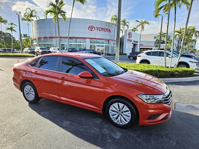 Used 2019 Volkswagen Jetta S with VIN 3VWC57BU5KM082019 for sale in Lake Park, FL