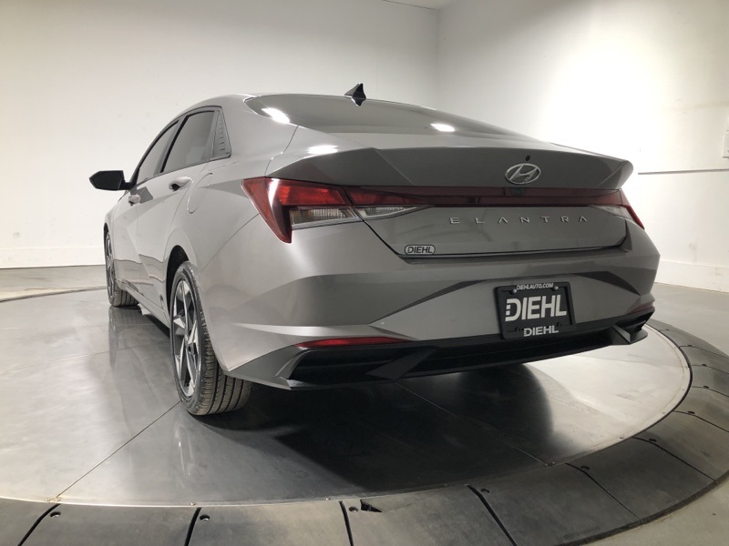 Used 2023 Hyundai Elantra Sedan