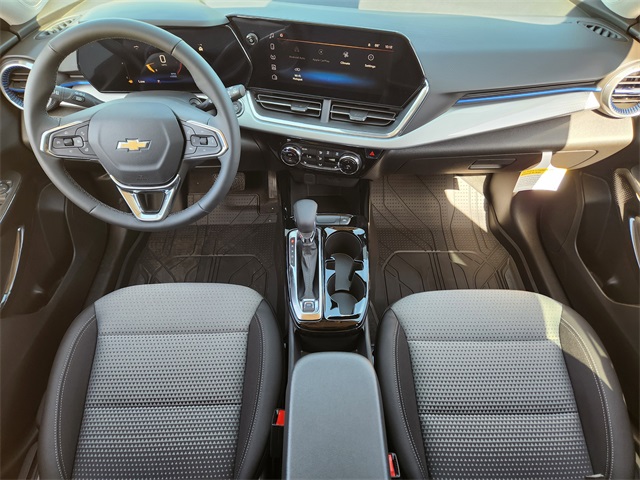 2025 Cypress Gray Chevrolet Trax LT FWD SUV