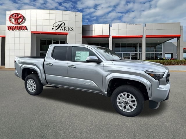 2025 Toyota Tacoma SR5's photo
