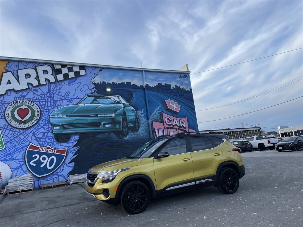 2023 Kia Seltos Nightfall's photo