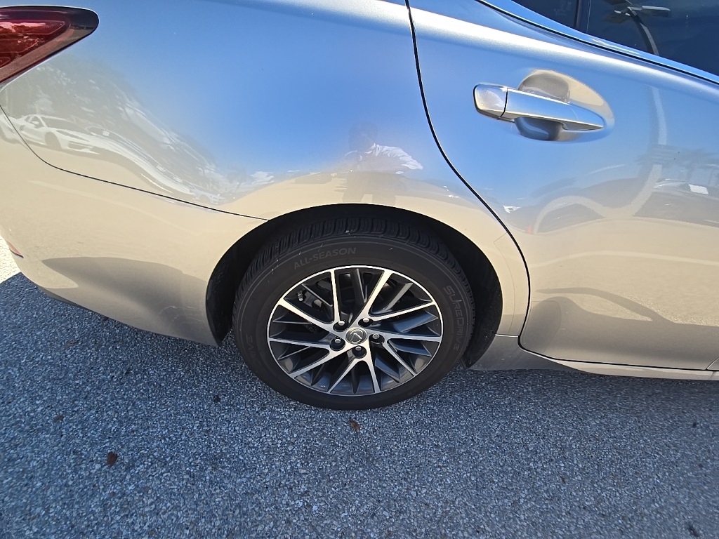 2018 Lexus ES 350 photo 5