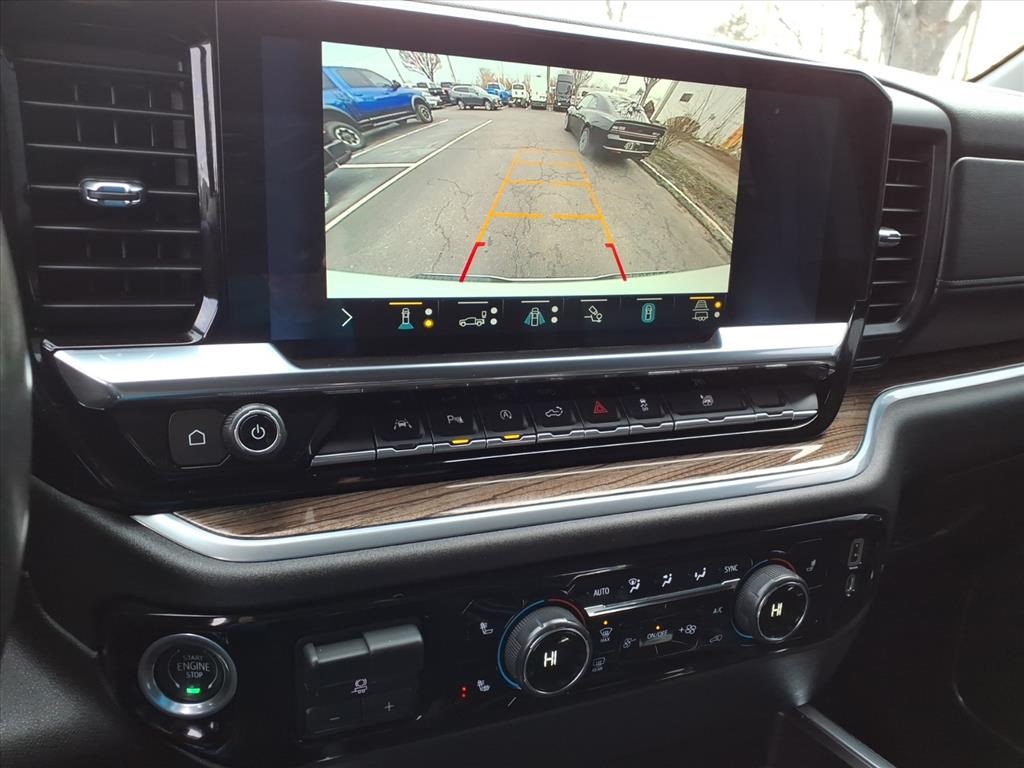 used 2022 Chevrolet Silverado 1500 car, priced at $41,900