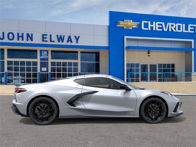 2026 Chevrolet Corvette Stingray 2LT photo 2