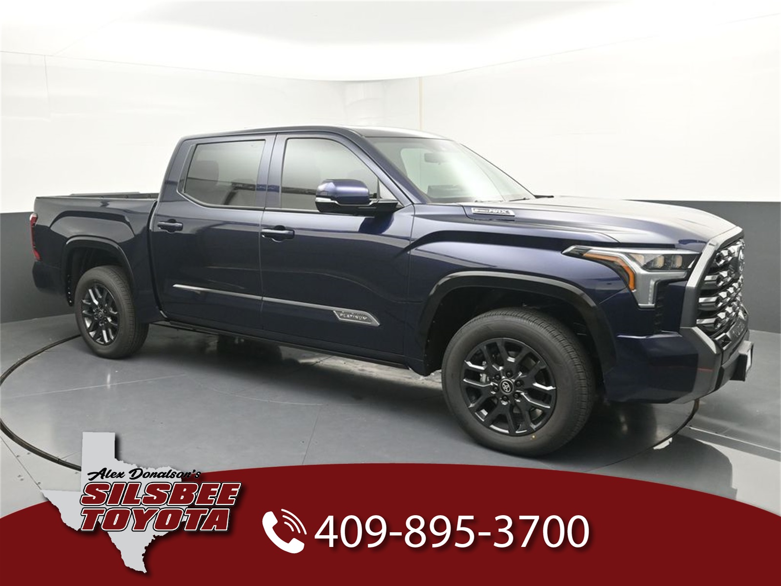 2026 Toyota Tundra Platinum's photo