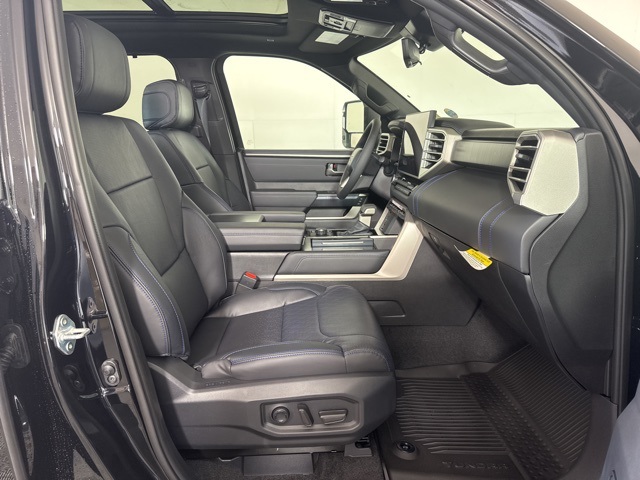 2026 Toyota Tundra Platinum CrewMax photo 4