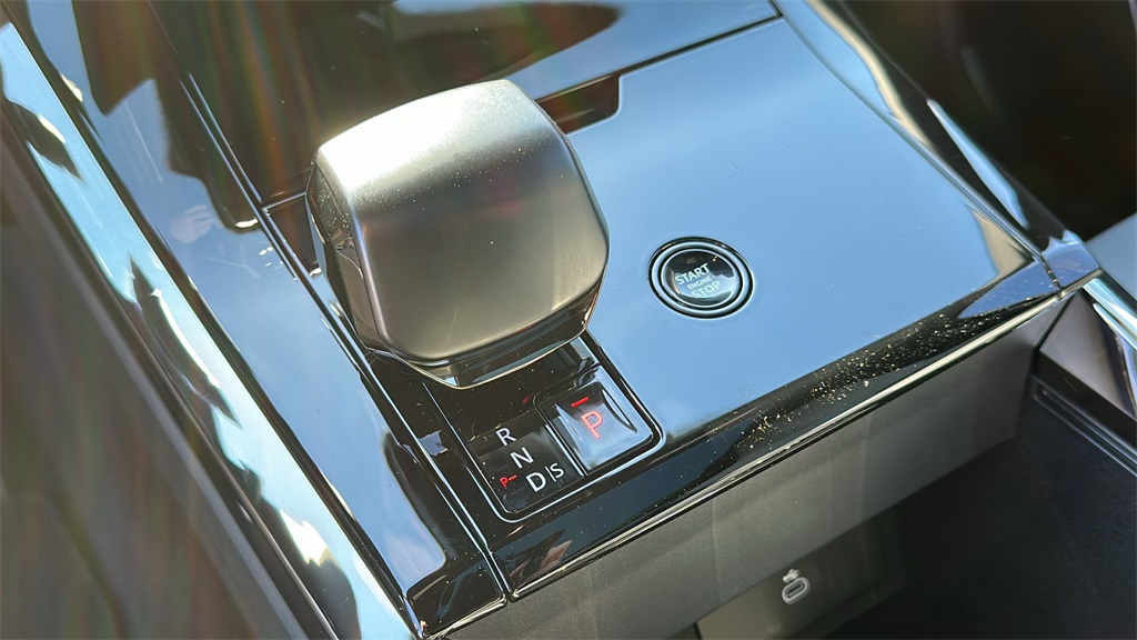 new 2025 Land Rover Range Rover Sport car, priced at $187,925