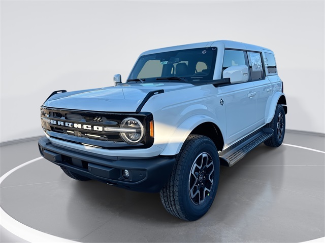 2025 Ford Bronco 4-Door Outer Banks's photo