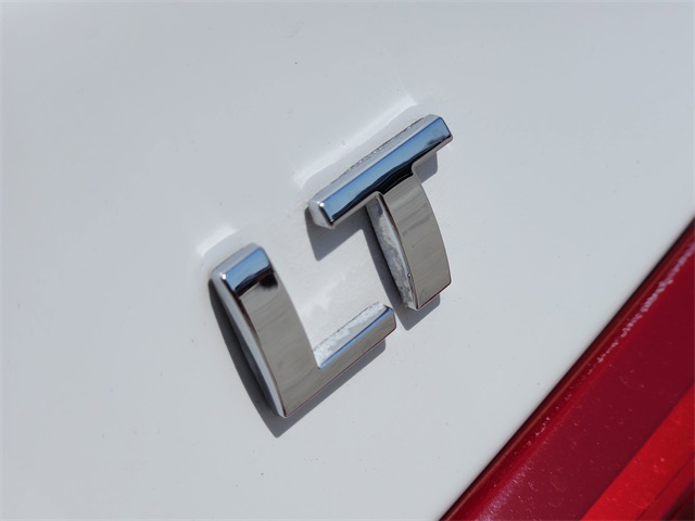 2024 Summit White Chevrolet Malibu LT FWD Sedan