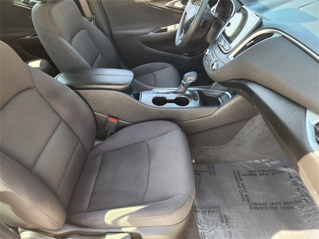 2024 Summit White Chevrolet Malibu LT FWD Sedan