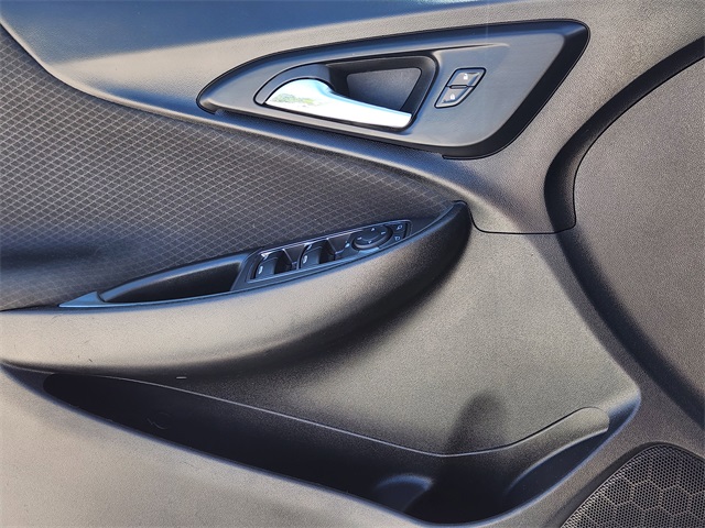 2024 Summit White Chevrolet Malibu LT FWD Sedan