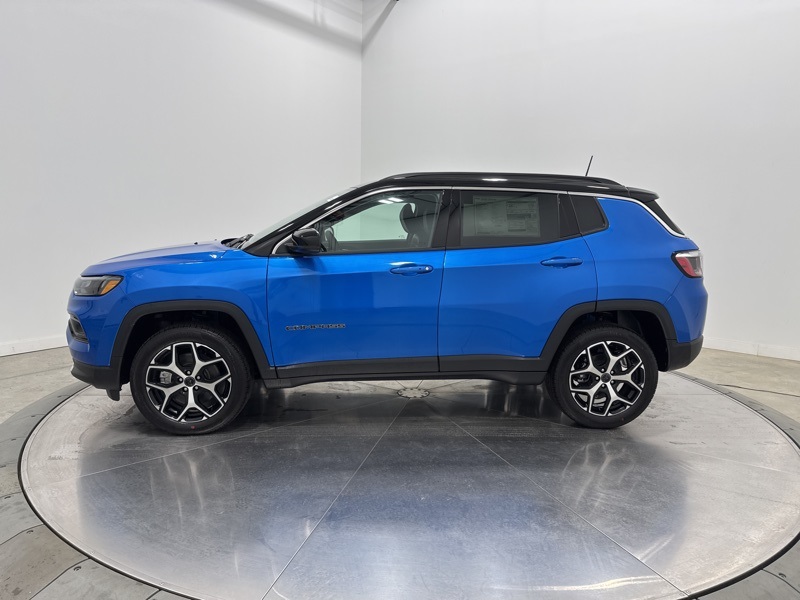 2026 Jeep Compass Limited photo 4